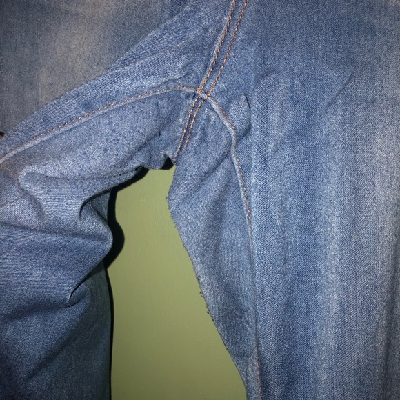 Lei Light Wash Jeggings (plus) - Picture 3 of 5